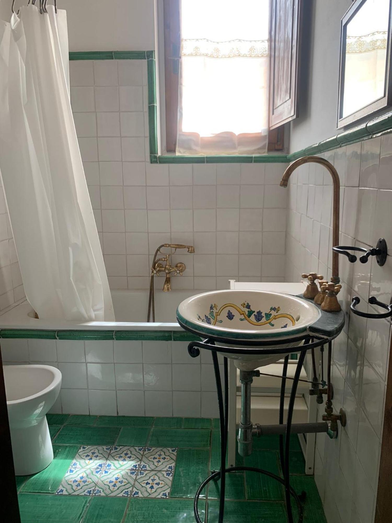Guest House Torre Guelfa, Vinsantaia Figline Valdarno Bagian luar foto